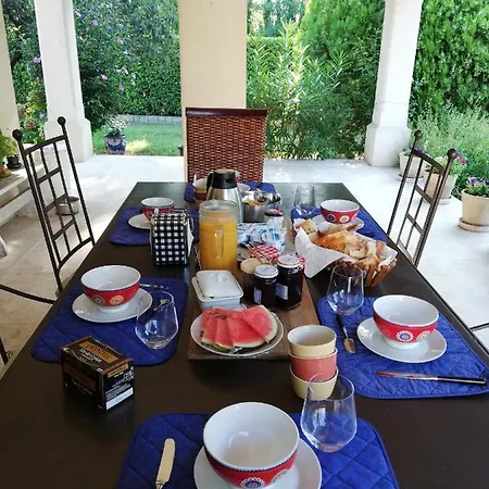La Goutadou Bed & Breakfast Cabannes